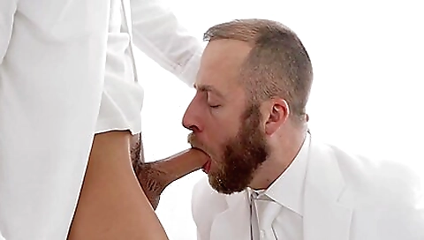 Uniformed bitch in front of the camera deepthroats