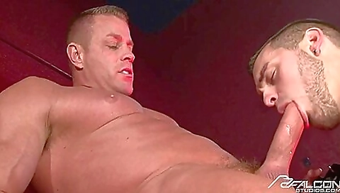 Analeptic sex for a couple of guys with deepthroat
