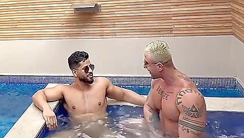 Baddie with a tattooed ass gives a blowjob and is fucked