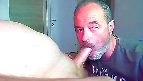 Big cock hard-horned amateur mature sucking and deepthroat