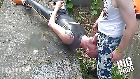 Busty military lady with tattooed pussy having threesome